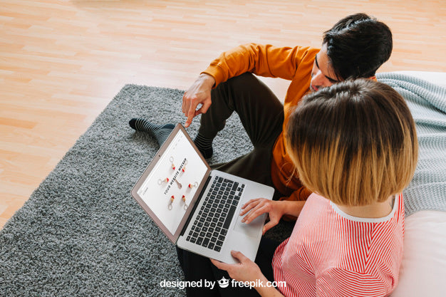 Couple Using Laptop Psd