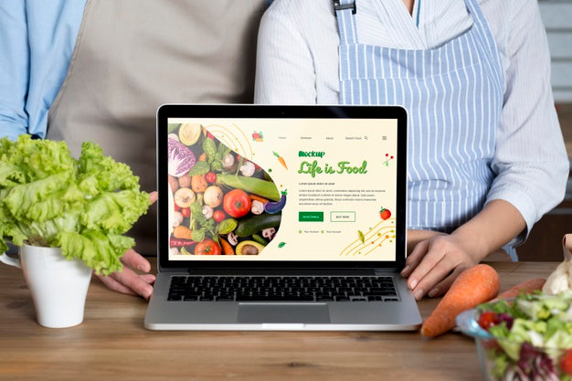 Couple With Healthy Food Indoors Mock-Up Psd