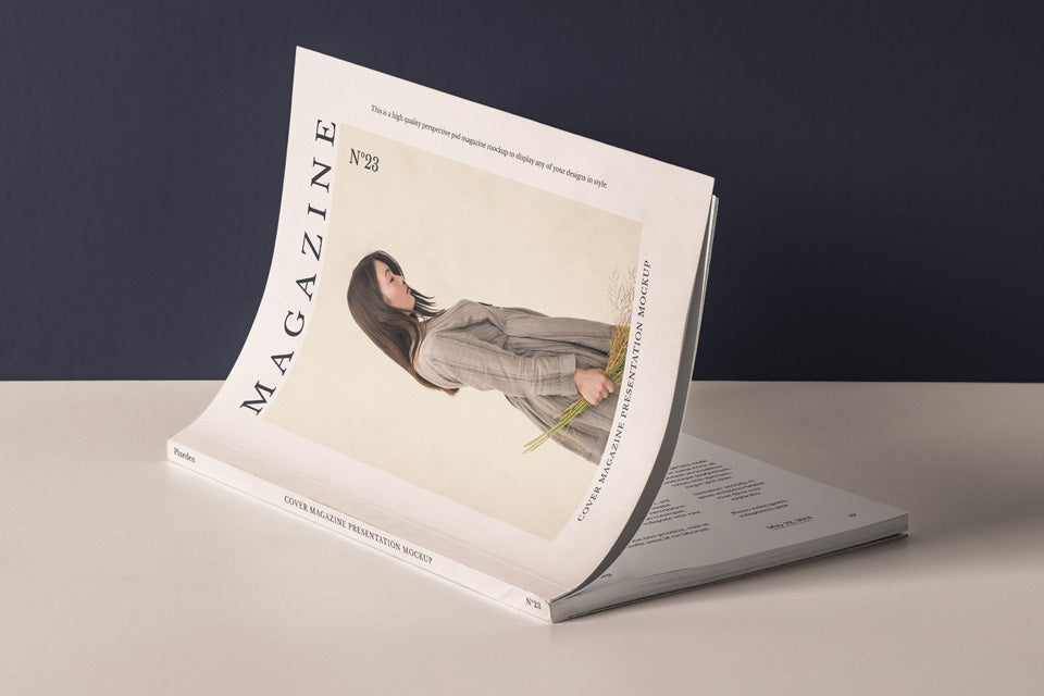 Cover Magazine Mockup Presentation