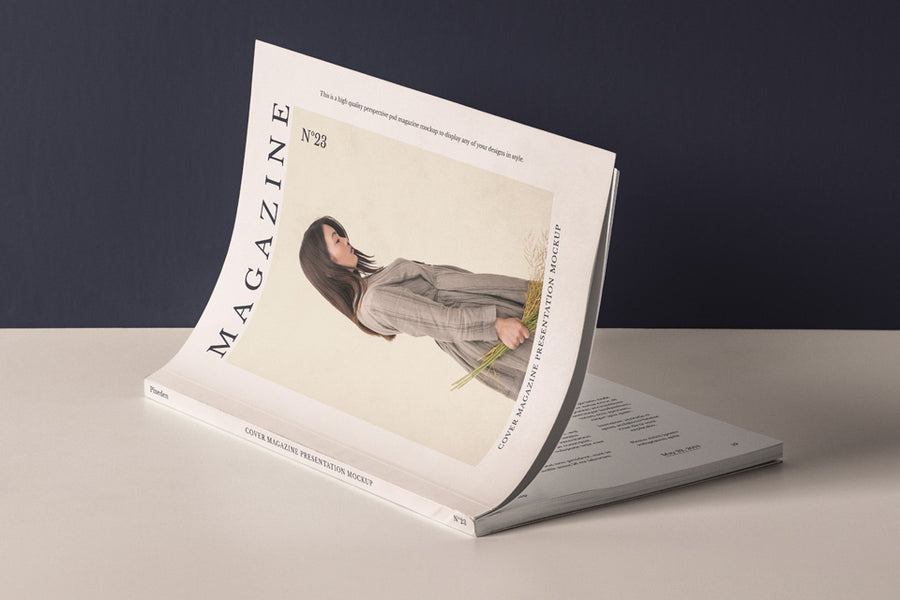 Cover Magazine Mockup Presentation