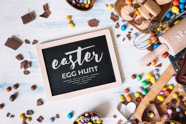 Creative Easter Mockup With Slate Psd