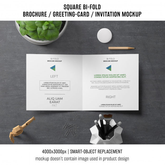Creative Square Bi-Fold Brochure Or Greeting Card Mockup Psd