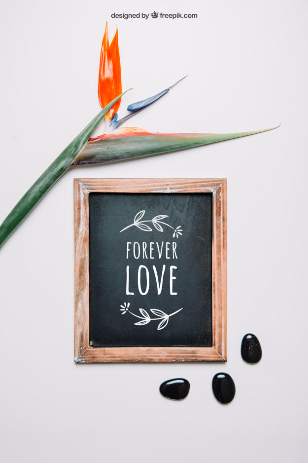 Decorative Botanical Mockup With Slate And Stones Psd
