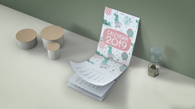 Decorative Calendar Mockup In Isometric Perspective Psd