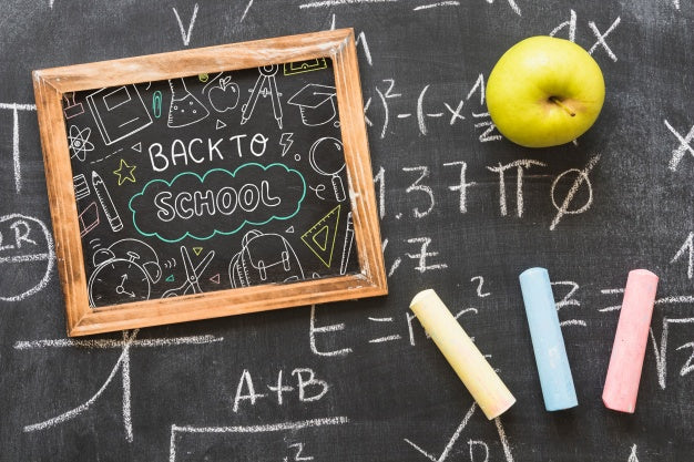 Decorative Slate Mockup With Back To School Concept Psd