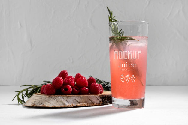 Delicious Detox Juice Concept Mock-Up Psd
