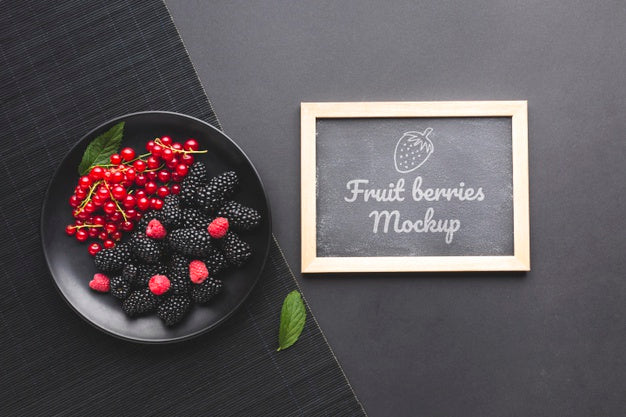 Delicious Fruits Concept Mock-Up Psd