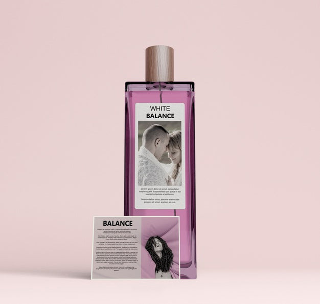 Descriptive Card Beside Bottle Of Perfume Psd