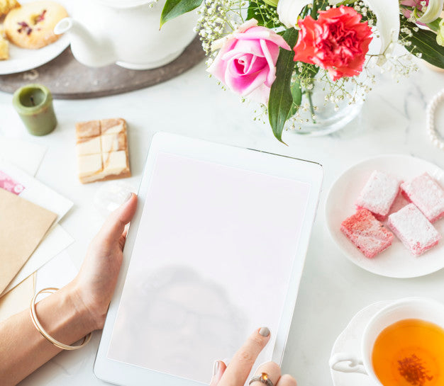 Design Space Mockup With Digital Tablet Psd