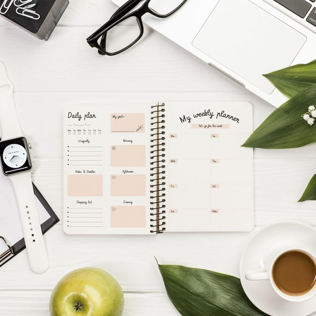 Desk Concept Mock-Up With Agenda Psd