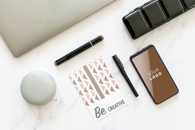 Desk Concept With Phone Mock-Up Psd