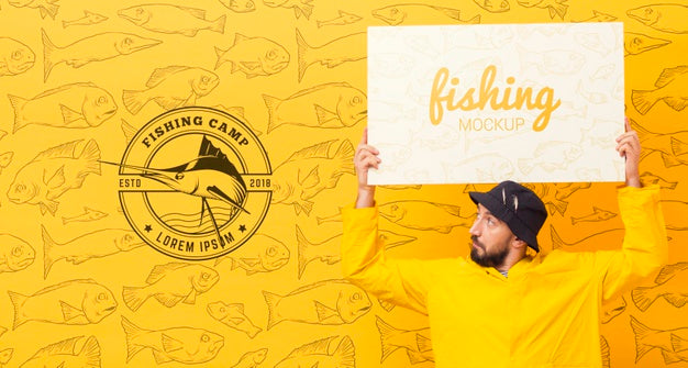 Doodle Background And Man In Raincoat Psd