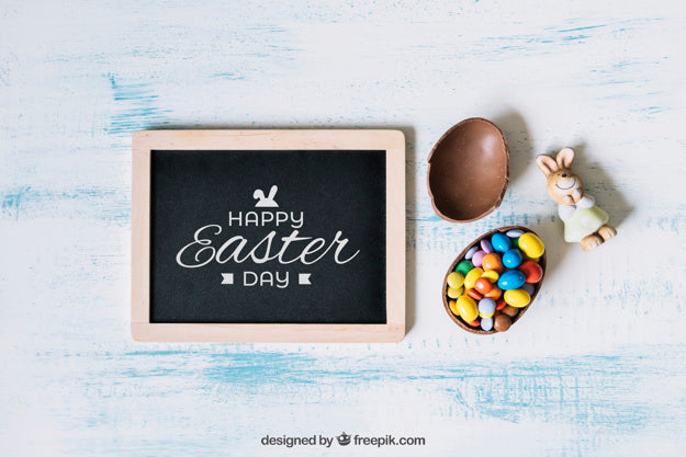 Easter Mockup With Slate And Choco Egg Psd