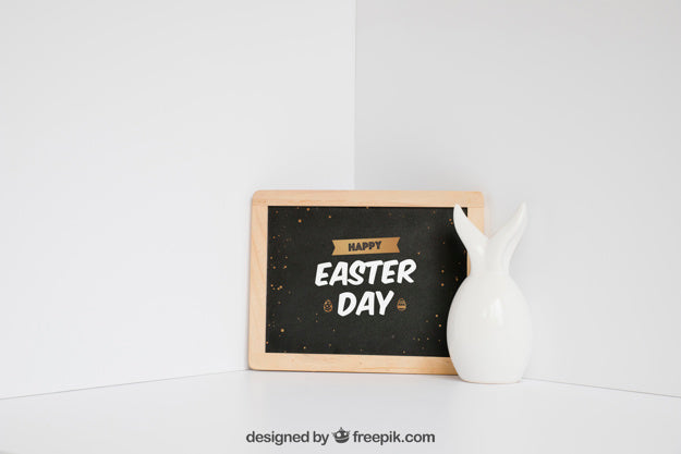 Easter Mockup With Slate In Corner Psd