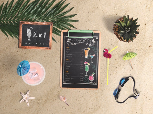 Editable Flat Lay Clipboard Mockup With Summer Elements Psd