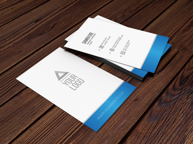 Elegant Realistic Wood Background Business Card Mockup Psd