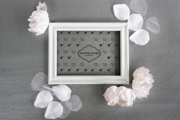 Elegant Wedding Invitation On A Flat Lay Psd