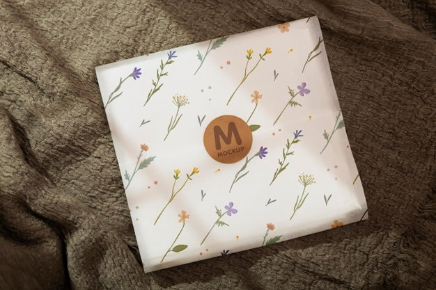 Elegant Wrapping Paper Real Context Mockup Psd