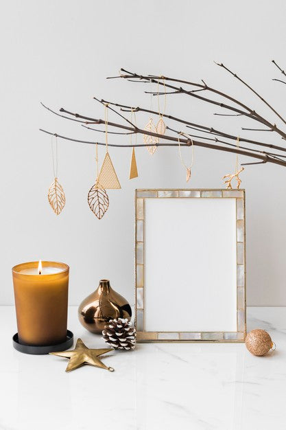 Festive Photo Frame On A Table Psd
