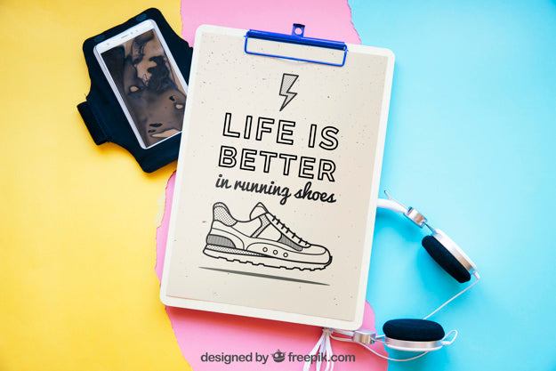 Fitness Mockup With Clipboard And Smartphone Psd