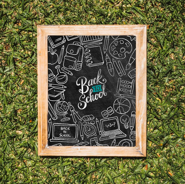 Flat Lay Back To School Blackboard Psd