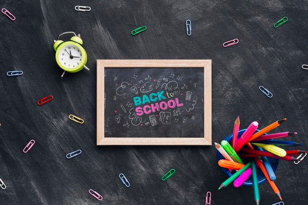 Flat Lay Back To School With Chalkboard Psd