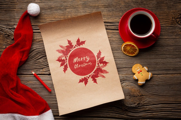 Flat Lay Cup Of Coffee With Santa'S Hat Psd