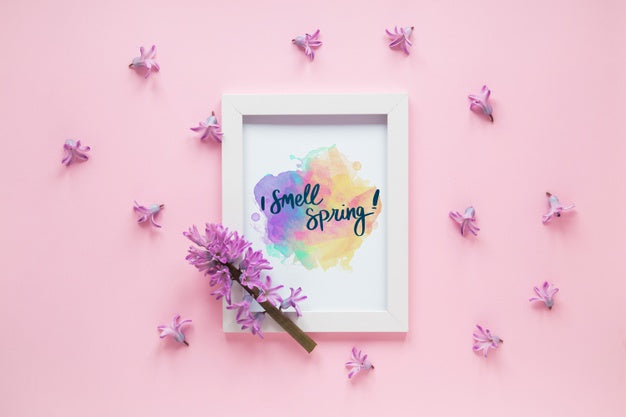 Flat Lay Frame Mockup For Spring Psd