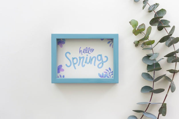 Flat Lay Frame Mockup With Spring Flowers Psd