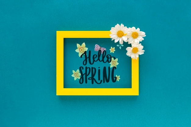 Flat Lay Frame Mockup With Spring Flowers Psd
