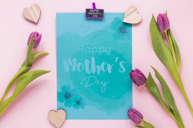 Flat Lay Mothers Day Card Mockup Psd