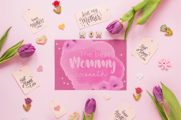 Flat Lay Mothers Day Card Mockup Psd