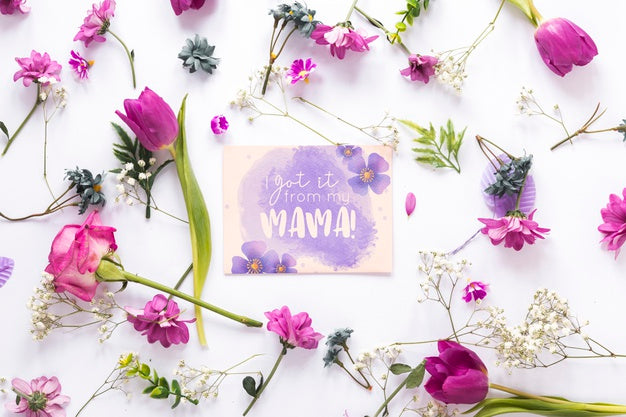 Flat Lay Mothers Day Card Mockup Psd