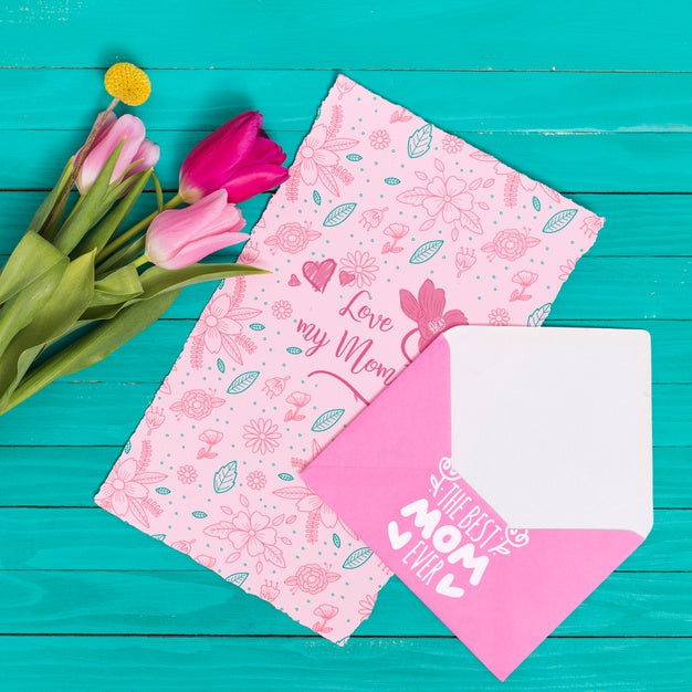 Flat Lay Mothers Day Composition With Card Mockup Psd