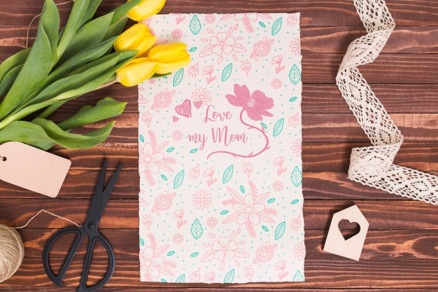 Flat Lay Mothers Day Composition With Card Mockup Psd