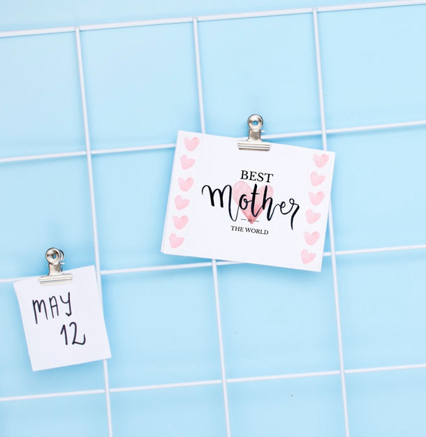 Flat Lay Mothers Day Composition With Card Mockup Psd