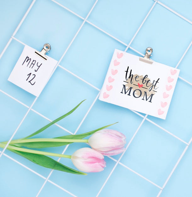 Flat Lay Mothers Day Composition With Card Mockup Psd