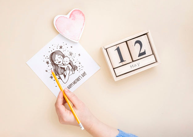 Flat Lay Mothers Day Composition With Card Mockup Psd