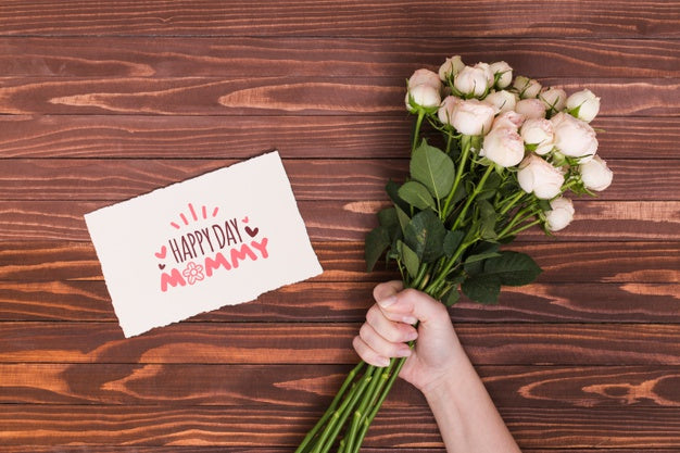 Flat Lay Mothers Day Composition With Card Mockup Psd