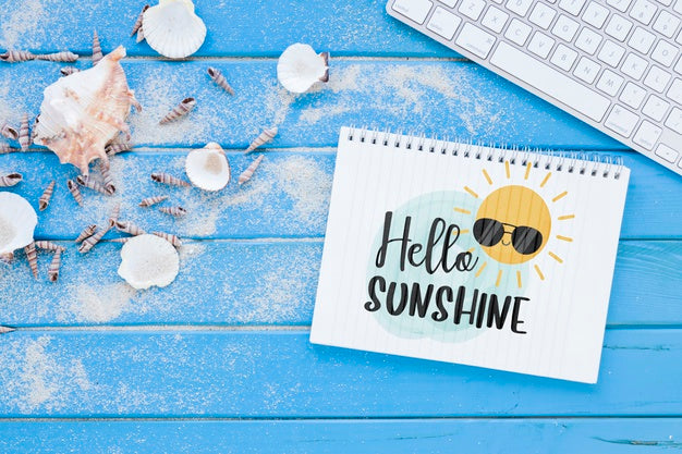 Flat Lay Notepad Mockup With Summer Elements Psd