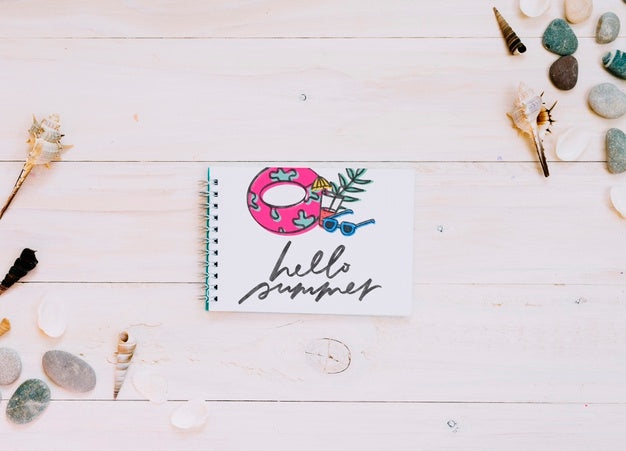 Flat Lay Notepad Mockup With Summer Elements Psd