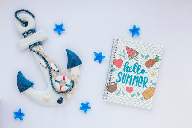 Flat Lay Notepad Mockup With Summer Elements Psd