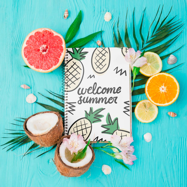 Flat Lay Notepad Mockup With Summer Elements Psd