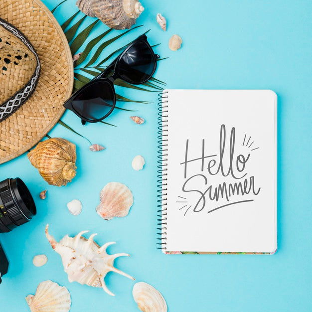Flat Lay Notepad Mockup With Summer Elements Psd