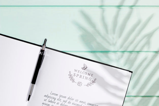 Flat Lay Of Brochure Concept Mock-Up Psd