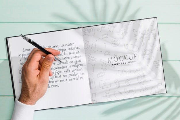 Flat Lay Of Brochure Concept Mock-Up Psd