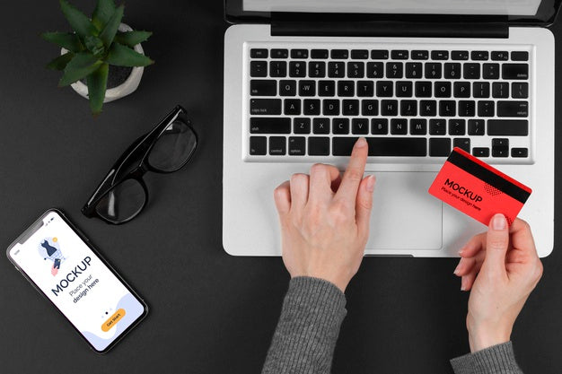 Flat Lay Of Cyber Monday Concept Mock-Up Psd