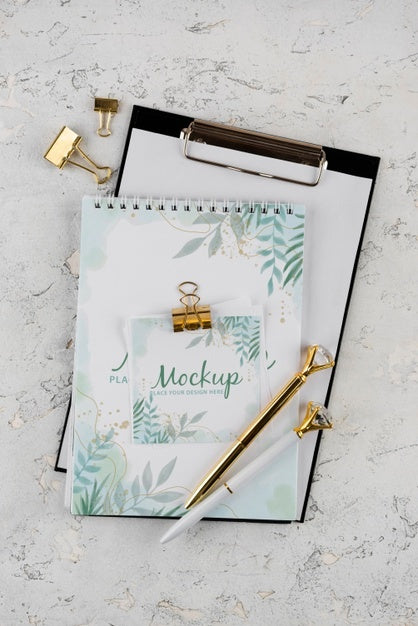 Flat Lay Of Elegant And Minimal Desk Psd