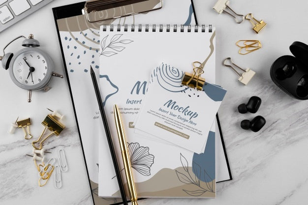 Flat Lay Of Elegant And Minimal Desk Psd