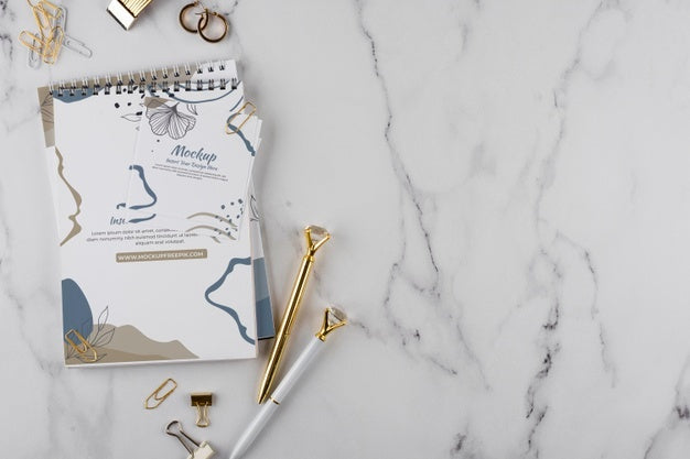 Flat Lay Of Elegant And Minimal Desk Psd